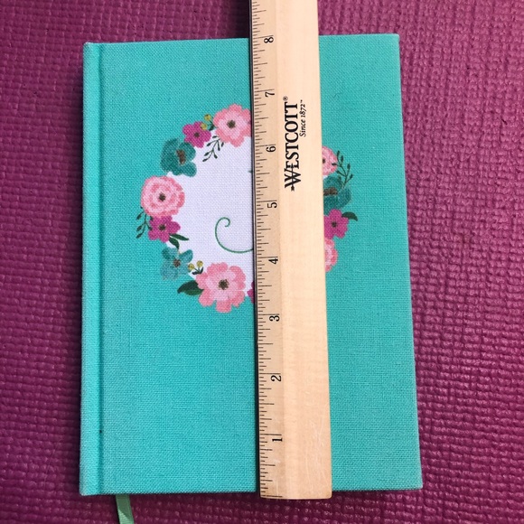 ๐ท Hard Cover Journal with Initial J ๐ท - Picture 8 of 10